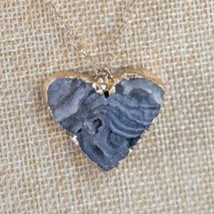 Druzy Agate Heart Necklace, Natural Stone Pendant Necklace, Grey Crystal